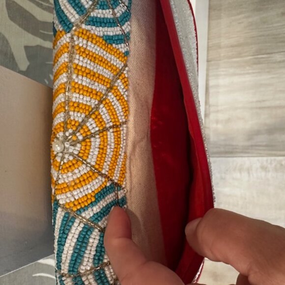 NWT America and Beyond Under My Umbrella Shoulder Bag - Picture 4 of 12